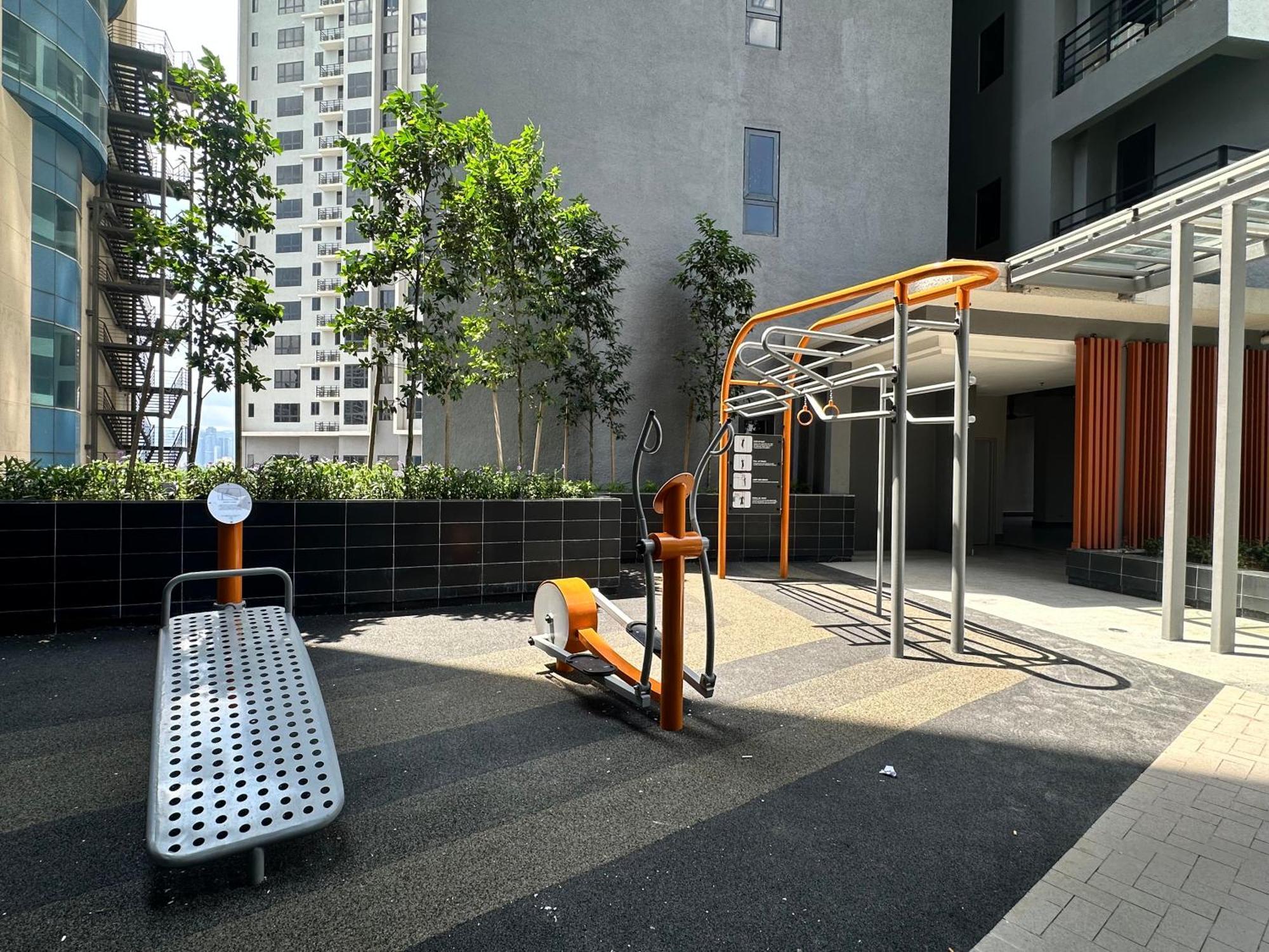 Agile Bukit Bintang Trx Apartment